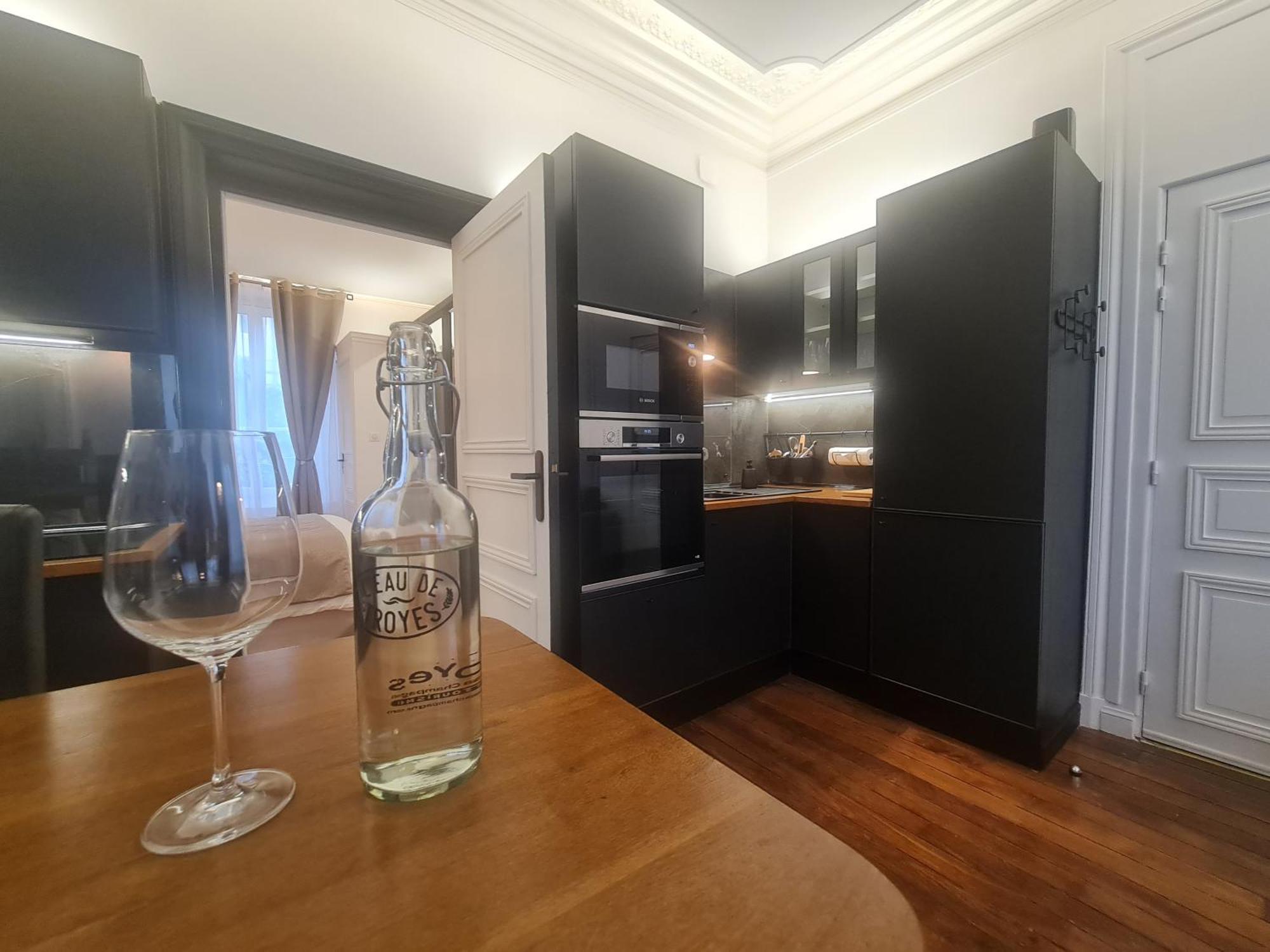 La Maison V.H., Appartements D'Hotes Троа Екстериор снимка